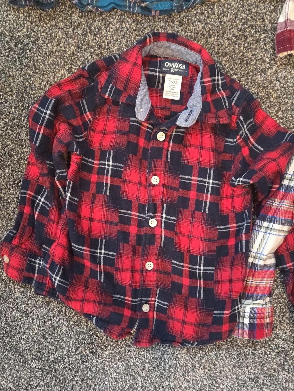 OshKosh Bgosh 2t flannel